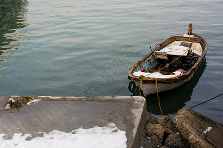 海洋水域渔船图片