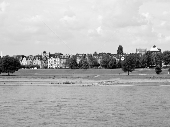 Rhein河德国杜塞尔多夫Rhein莱茵河景图片
