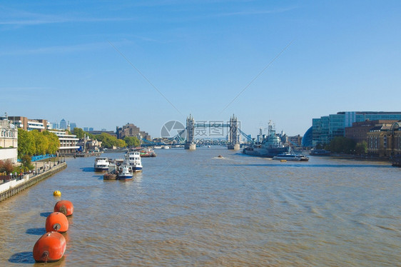 伦敦泰晤士河英国伦敦泰晤士河全景图片