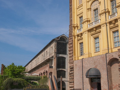 意大利都灵附近的里沃利城堡CastellodiRivoliRivoli背景图片