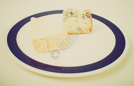英国传统精美奶酪包括来自英国中地的Cheddar和Stilton图片