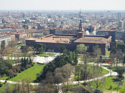 意大利米兰市ParcoSempione公园空中观察图片