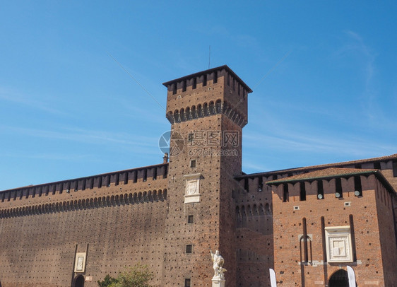 米兰斯福尔泽斯科城堡卡斯特罗斯福尔泽斯科意为意大利米兰的斯福尔扎城堡图片