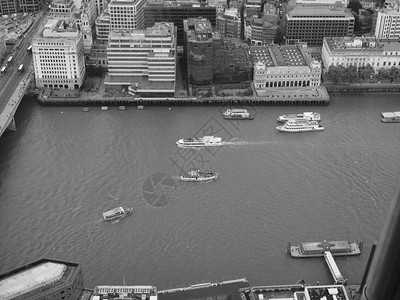 伦敦的黑色和白空中观英国伦敦市的空中观黑色和白图片