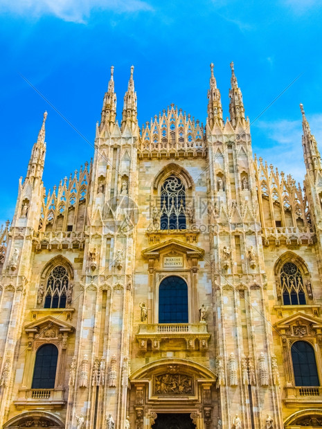 米兰大教堂人类发展报告高动态波段DuomodiMilano人类发展报告意指大利米兰教堂蓝天图片