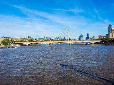 伦敦滑铁卢大桥人类发展报告伦敦的滑铁卢大桥图片