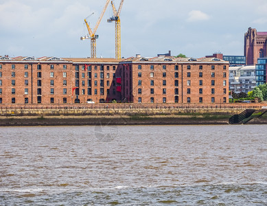 利物浦人类发展报告的AlbertDock高动态范围HDR联合王国利物浦的Albert码头建筑和仓库综合设施图片