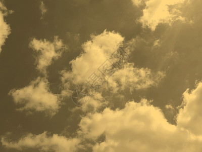 蓝天空白云有用作为背景古典的天空图片
