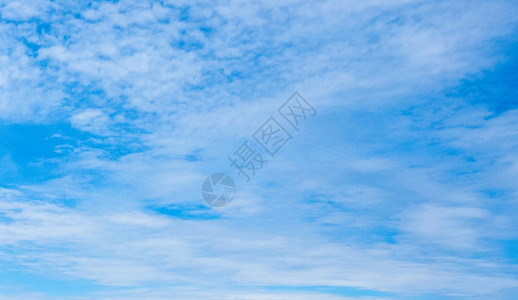 有云背景的蓝天空HDR蓝天空HDR蓝天空HDR有云背景的蓝天空HDR有云背景用HDR图片