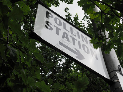 伦敦的投票站英国伦敦的投票站标志图片