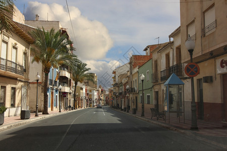 西班牙阿斯佩镇典型街道图片
