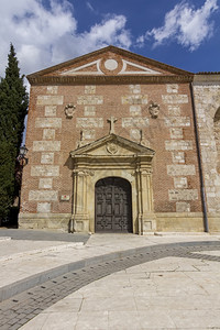 奥多教堂阿尔卡拉德赫纳雷斯西班牙图片