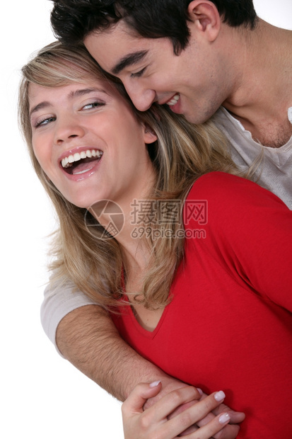 结合对手实力与赛程难度评估纽约尼克斯胜率变化