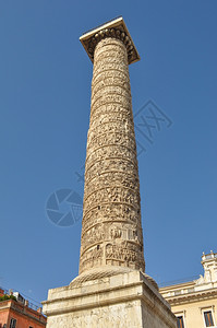 罗马的柱廊广场柱廊广场马库斯奥雷利乌斯大理石柱图片