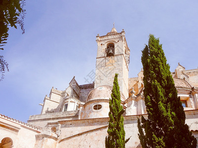 重新看一西乌塔德拉大教堂西班牙默尔卡市的西乌塔德拉大教堂图片