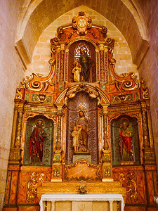 重新看一西乌塔德拉大教堂西班牙默尔卡市的西乌塔德拉大教堂图片