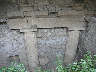 原始福图纳神庙意大利帕莱斯特里纳的福图纳原始神庙遗址图片