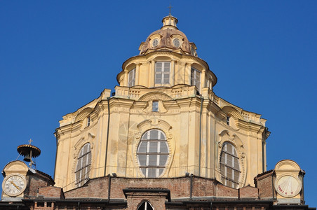 意大利都灵圣洛伦佐教堂图片