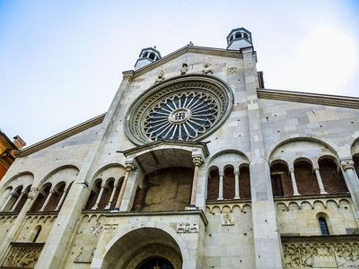 摩德纳大教堂高动态范围HDR圣彼得大教堂在摩德纳埃米利亚罗马涅意大利图片