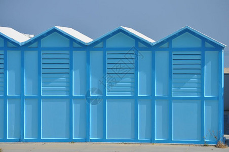 海岸的滩小屋岸的蓝色滩小屋边的蓝色滩小屋图片