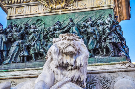 米兰维托里奥埃曼努埃尔二世纪念碑高动态范围HDR意大利米兰维托里奥伊曼纽尔二世马术雕像图片