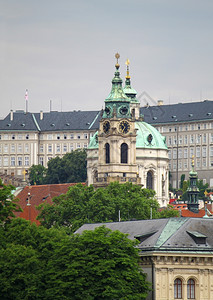 关于旧布拉格捷克圣尼古拉斯寺庙的观点图片