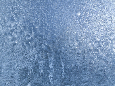 玻璃质体上的自然冰形态图片