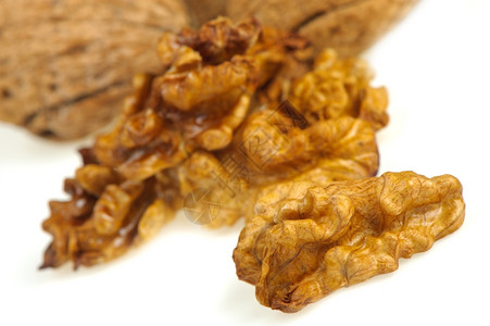 圆核桃照片贴近胡核桃图片素材