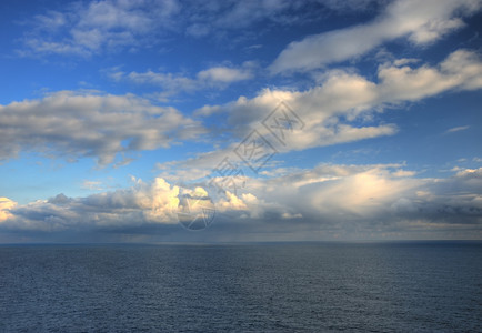 海洋和天空黑岸克里米亚乌兰图片