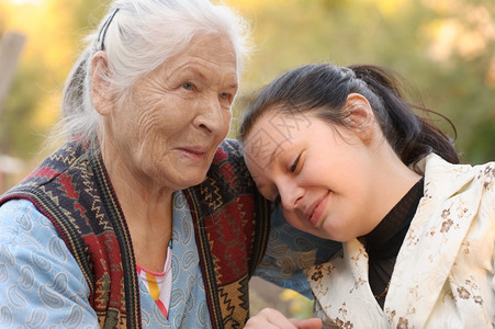 外婆和孙女户照片图片