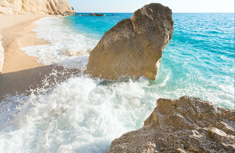 爱奥尼亚海希腊莱夫卡达美丽的夏季白色波尔图卡齐基海滩图片