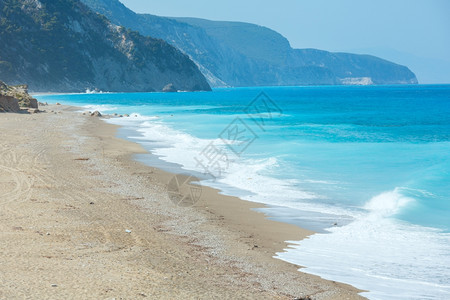 美丽的夏季莱夫卡达海岸沙滩希腊爱奥尼亚海伊图片