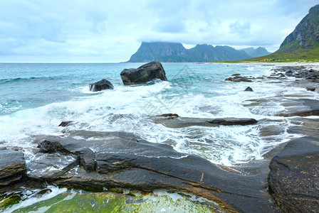 霍克兰石滩夏季景观挪威罗浮敦图片