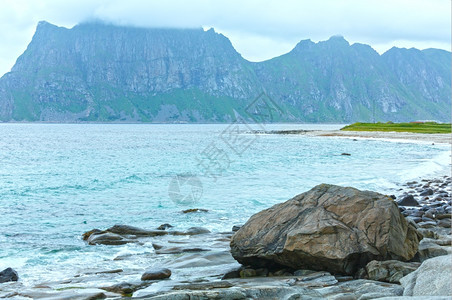 霍克兰石滩夏季景观挪威罗浮敦图片