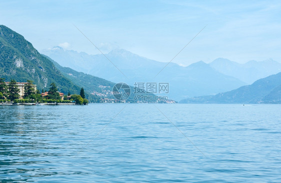 Como湖意大利海岸夏季观光图片