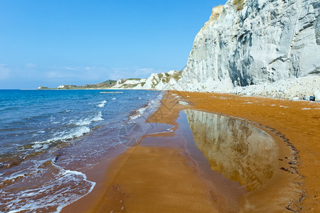 XiBeach带红色沙子早见希腊Kefalonia爱奥尼亚海图片