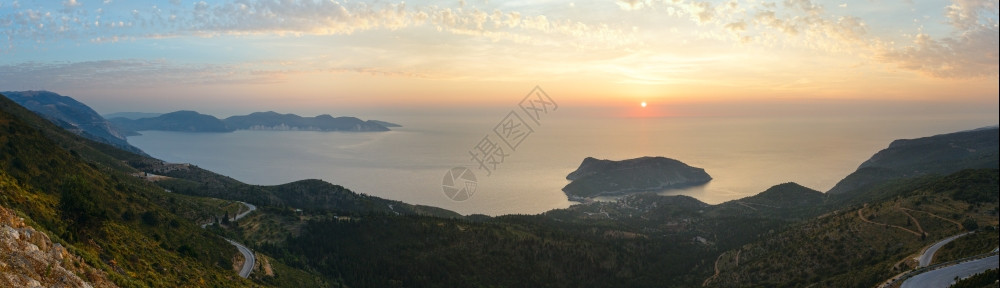 阿索斯半岛希腊凯法洛尼亚爱奥海的日落景全图片