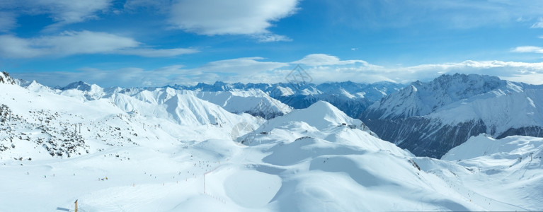 雪地度假村SilvrettaAlps风景奥地利蒂罗尔州IschglAGIschgl全景所有人都无法辨认图片