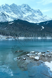 埃布西湖冬季风景巴伐利亚德国图片