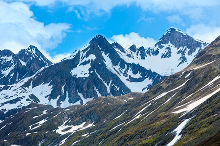 圣戈塔多通道或圣戈塔德通道夏季景观瑞士图片