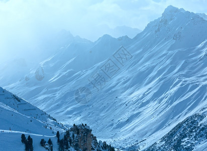 温特西尔维塔阿卑斯山风景滑雪度假胜地奥利蒂罗尔州西维雷塔赛巴恩AGIschgl图片