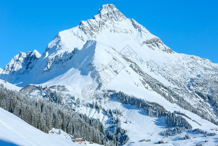 冬季山顶有雪坡奥地利蒂罗尔图片