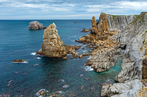 ArniaBeach西班牙大洋海岸景观图片