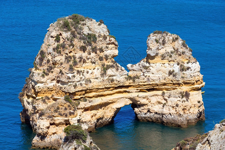 PontadaPiedade葡萄牙阿尔加韦拉各斯镇沿岸岩石形成群图片