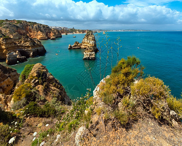 黄岩海岸葡萄牙阿尔加夫拉各斯市PontadaPiedade所有人都无法辨认图片