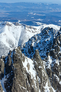 冬季岩石山地景观TatranskaLomonittsa高塔特拉斯洛伐克图片