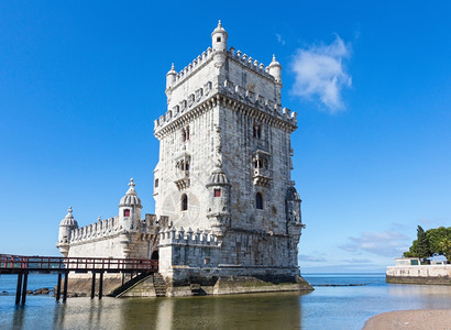 位于葡萄牙里斯本塔古河岸的贝伦塔或圣文森由佛朗西斯科德奥鲁达建于152年图片