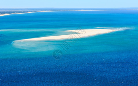 沙洲夏天海滩高清图片