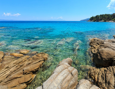 爱琴海岸景观靠近卡里迪海滩希腊查基图片