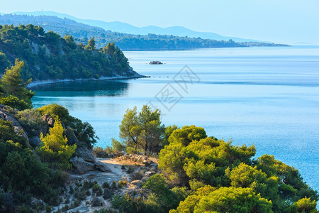 上午爱琴海岸线尼基提西托亚哈尔基迪希腊图片